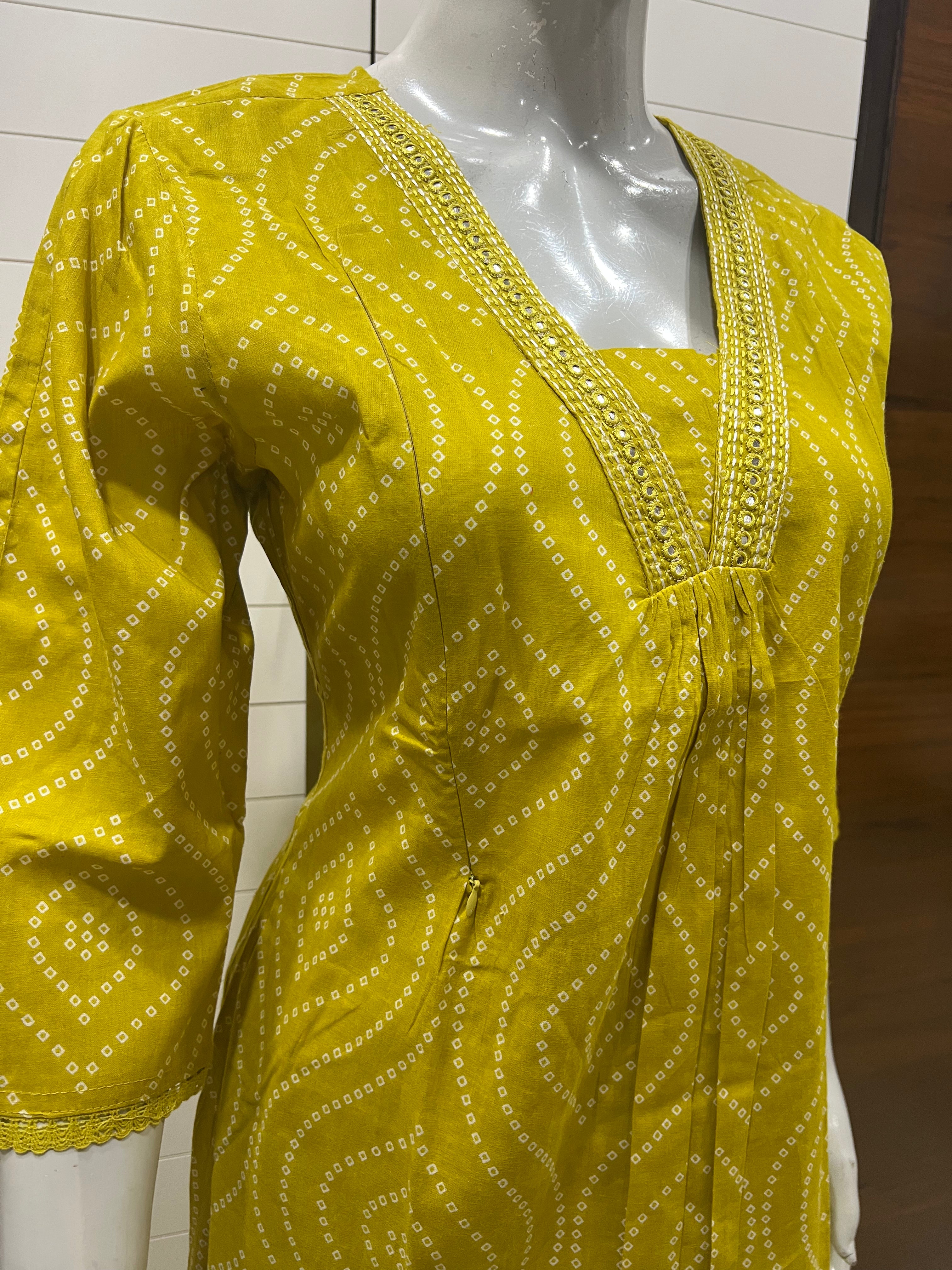 Pure Cotton Bandhej Print Flared Kurta Pant and Dupatta for Feeding and Maternity Purpose