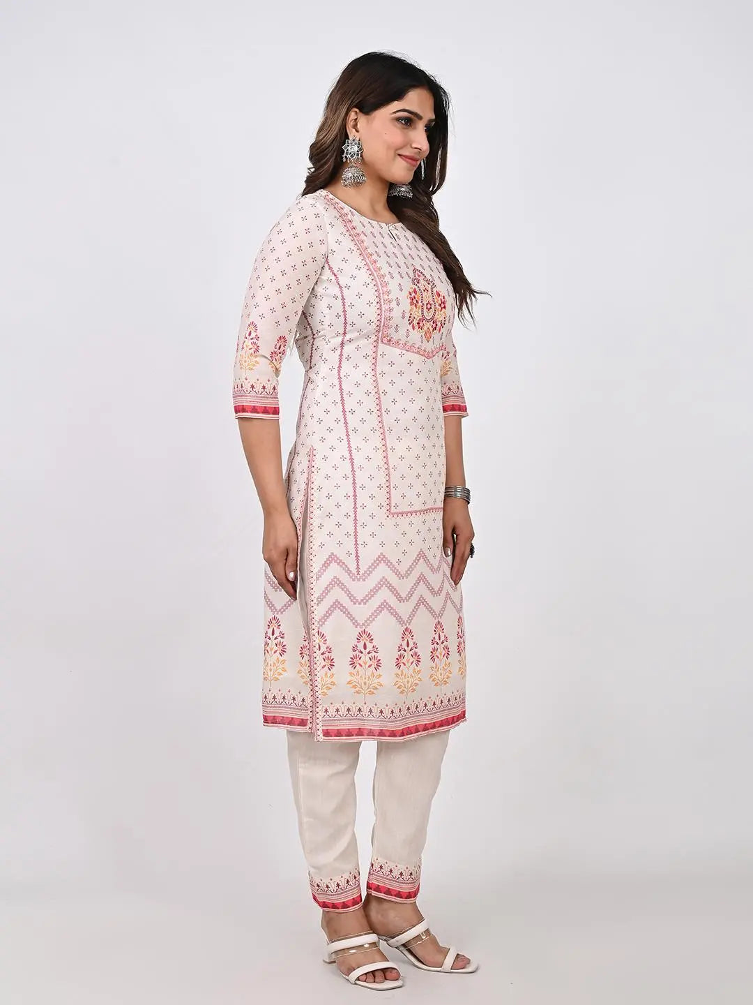 COTTON PANNEL PRINT EMBROIDED KURTA PANT AND DUPATTA SET Kavita Gupta