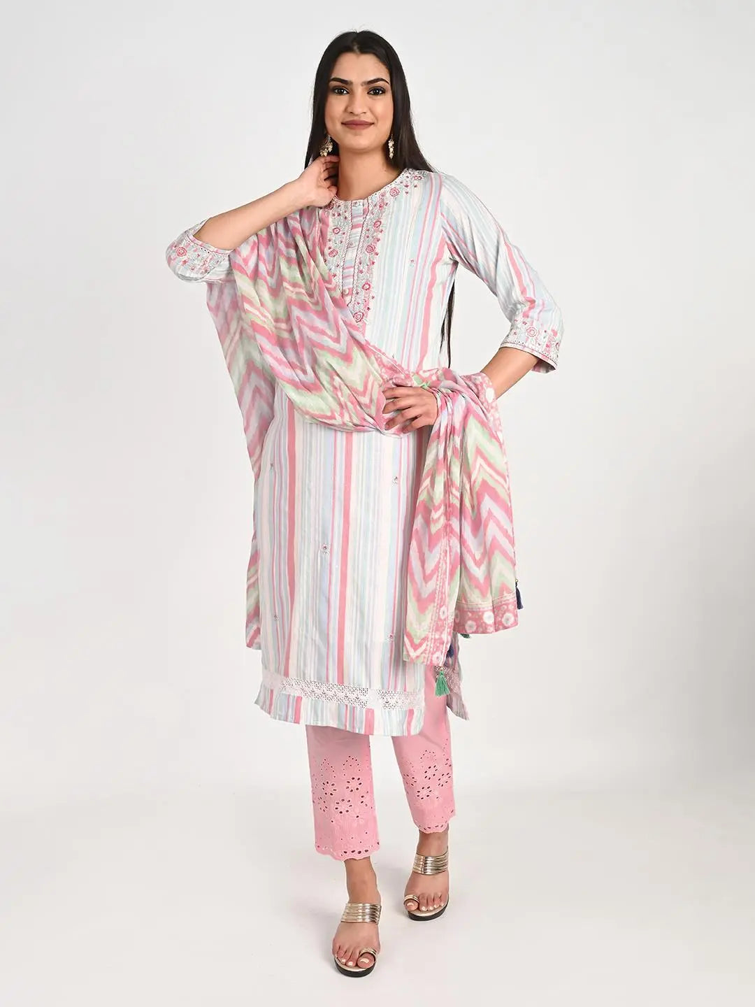 Cotton Lurex Kurta With Thread And Sequin Embroidery With Schiffli Pallazo And Duptta For Feeding And Maternity Purpose mumzhug