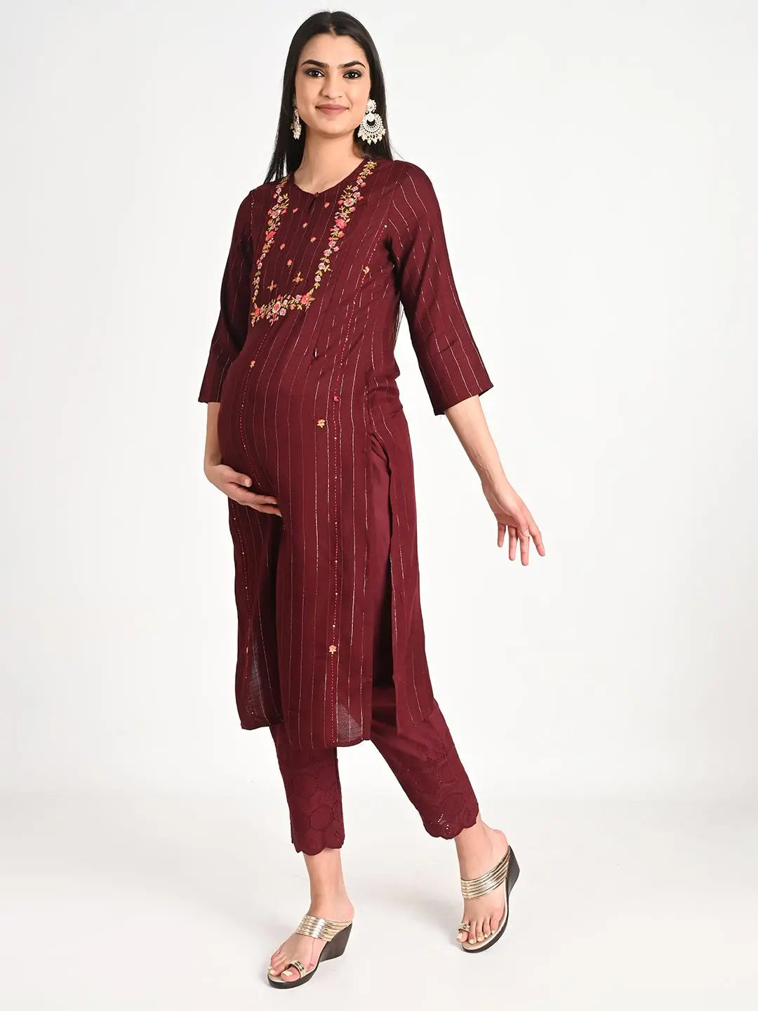 Plus sized Viscose rayon yarn dyed embroidered kurta pant and dupatta set for maternity and feeding purpose  mumzhug 