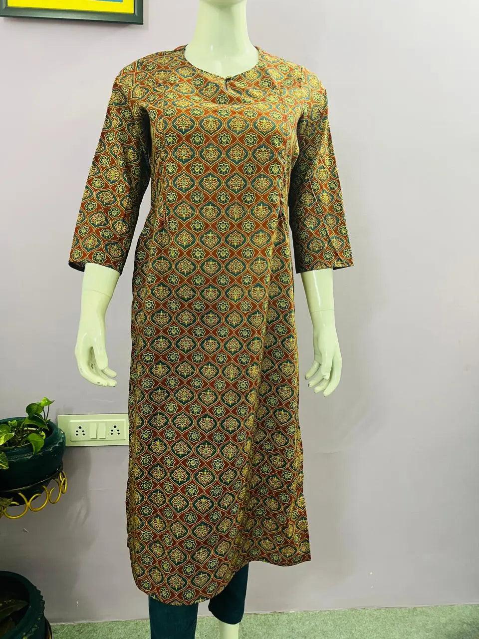 PURE COTTON PRINTED FEEDING KURTA WITH SIDE POCKET - mumzhug