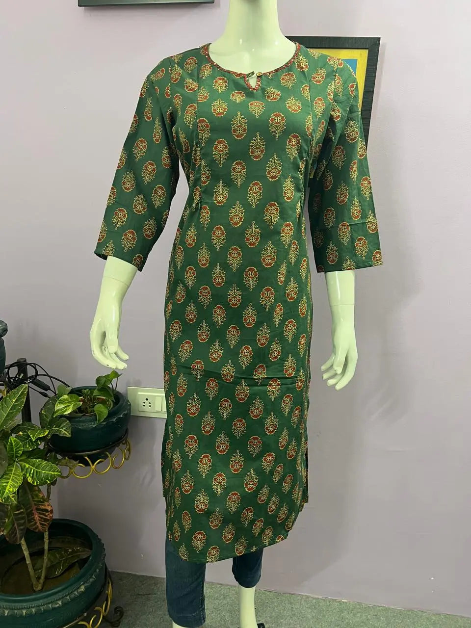 PURE COTTON PRINTED FEEDING KURTA WITH SIDE POCKET  mumzhug 